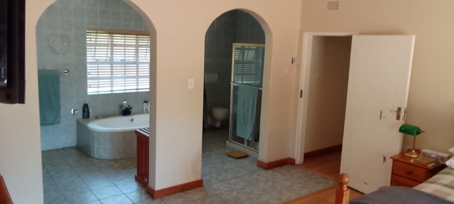 4 Bedroom Property for Sale in Protea Park North West